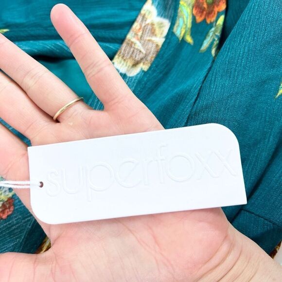 Superfoxx Dress Womens Medium Floral Faux Wrap Short Sleeve Aysmmetrical nwt tea - Picture 6 of 9